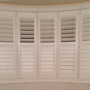 Modern Window Fashion - California and Plantation Wood Shutters, Blinds in Ontario, Canada