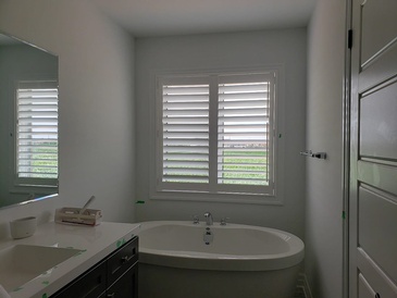 Bathroom California Vinyl Blinds, Shades in Ontario, Canada by Modern Window Fashion